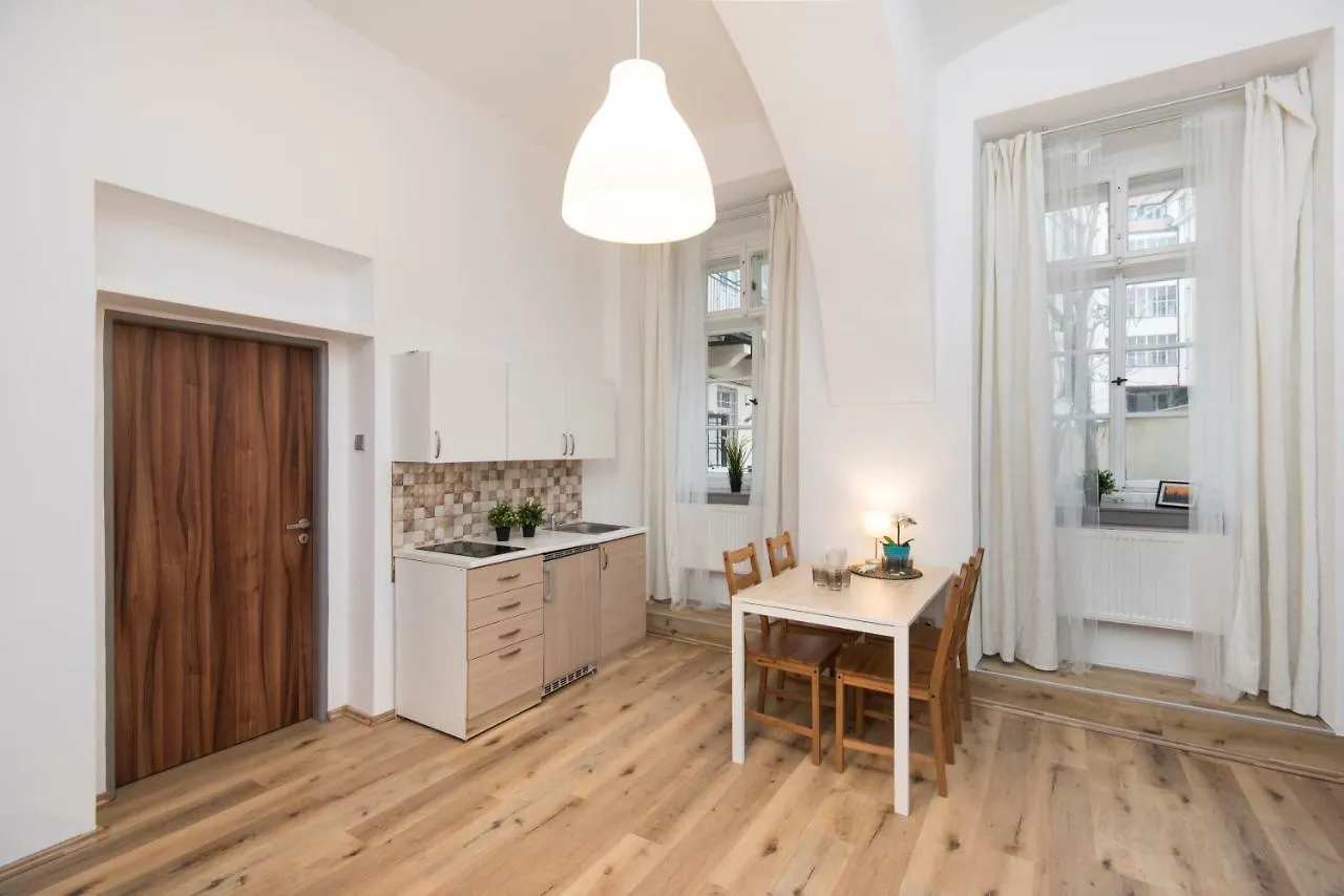 Apartment Near Wenceslas Square
