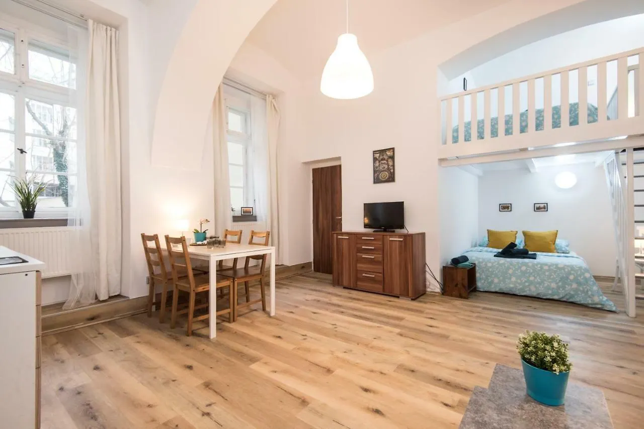 Apartment Near Wenceslas Square プラハ