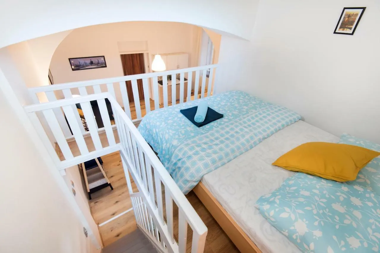 Apartment Near Wenceslas Square プラハ チェコ